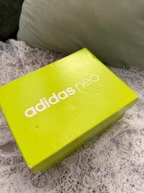 adidas neon lime kids shoes box